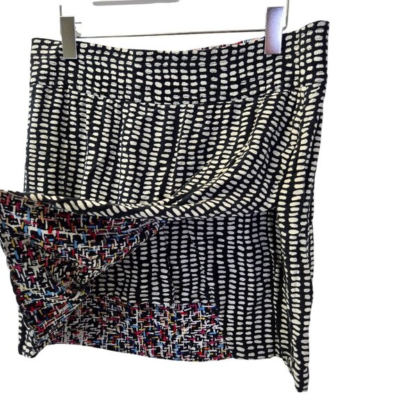 Cabi 100% Viscose Reversible Faux Wrap Graphic Print Mini Skirt Size Large (est) - Picture 6 of 8